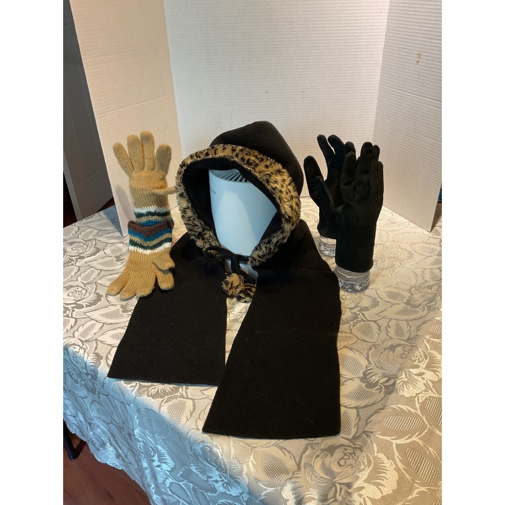 Unbranded Winter Accessory Bundle Womens M/OS Multi Good Faux Fur Leather Knit